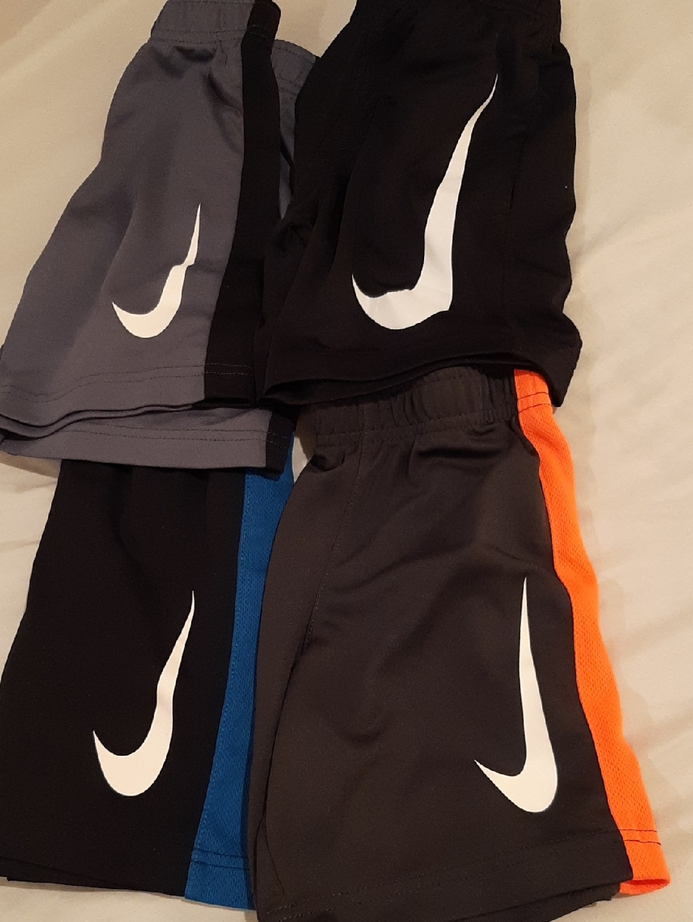 Nike Kids Colorblock Athletic Shorts in Black, Gray...Size 5